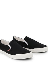 Sepatu Sneakers Pria Cardinal M1050E01A